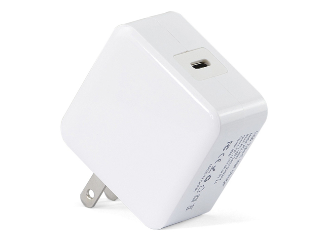 APPLE A1540 adapter